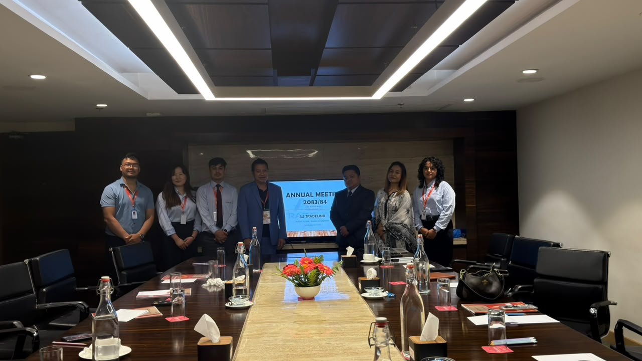 Second group photo from the annual meeting session.